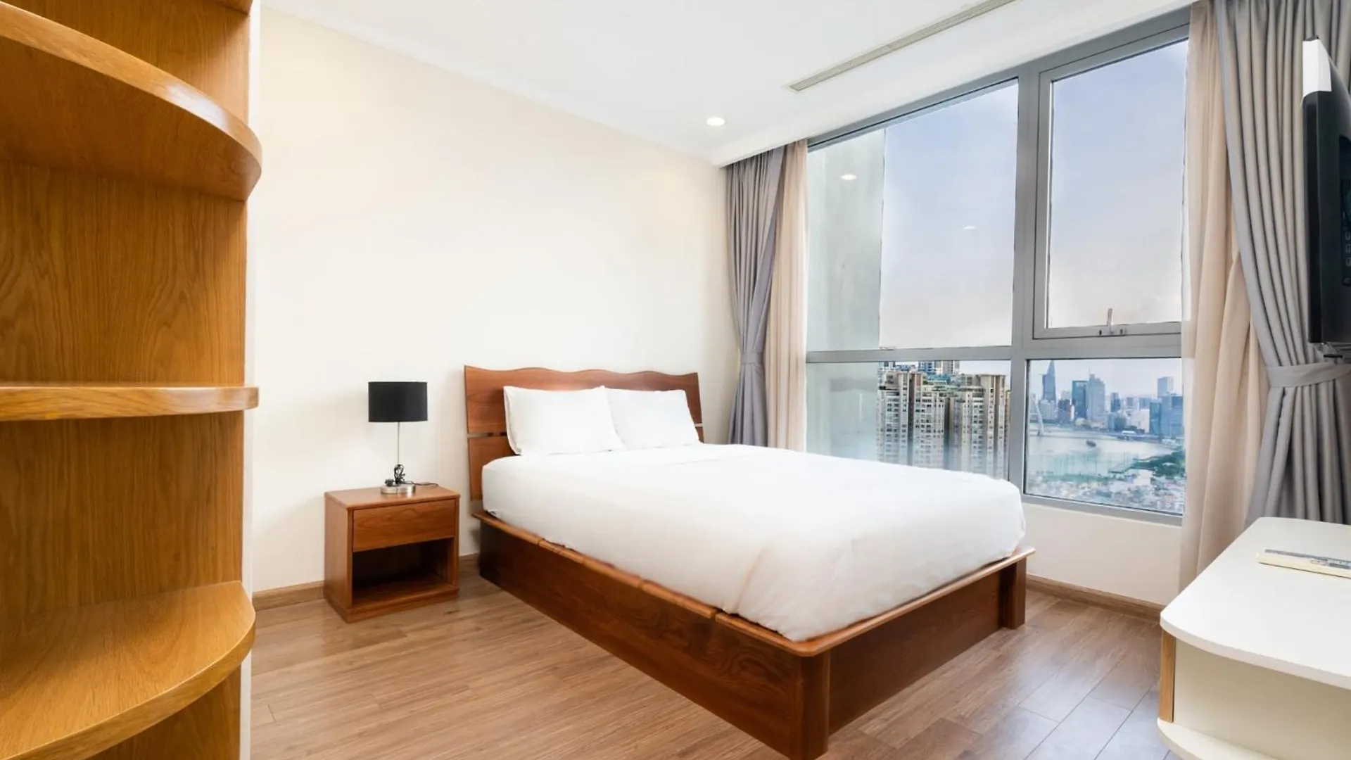 Vinhomes Central Park Ho Chi Minh City 0*,  Vietnam