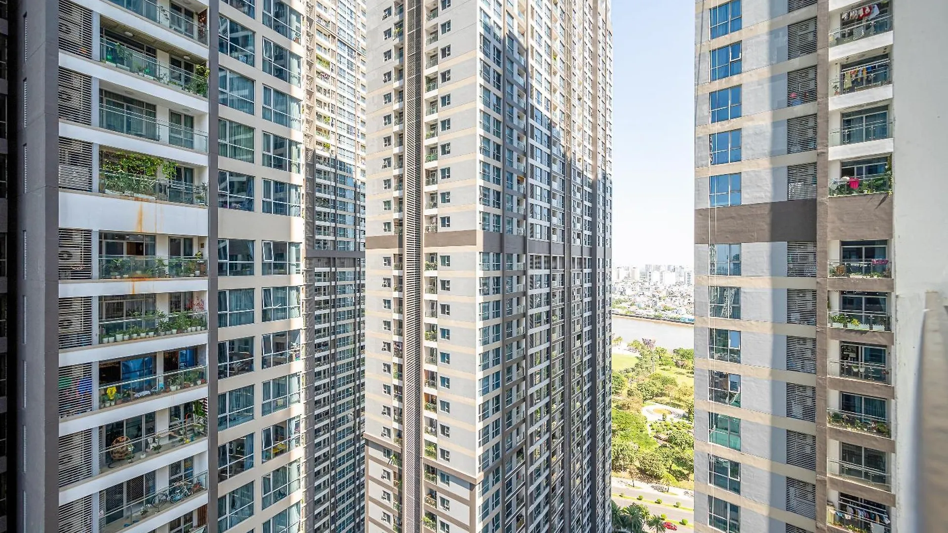 Vinhomes Central Park Ho Chi Minh City Apartment