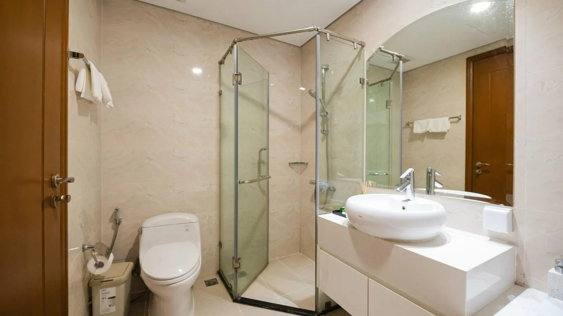 Vinhomes Central Park Ho Chi Minh City 0*,  Vietnam