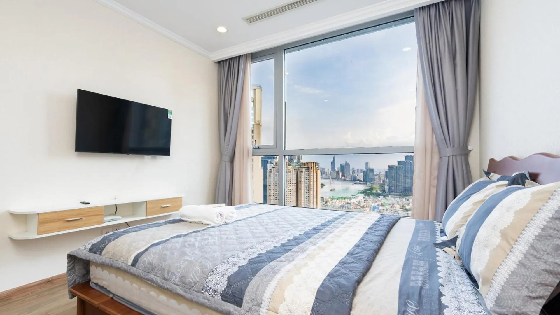 Apartment Vinhomes Central Park Ho Chi Minh City